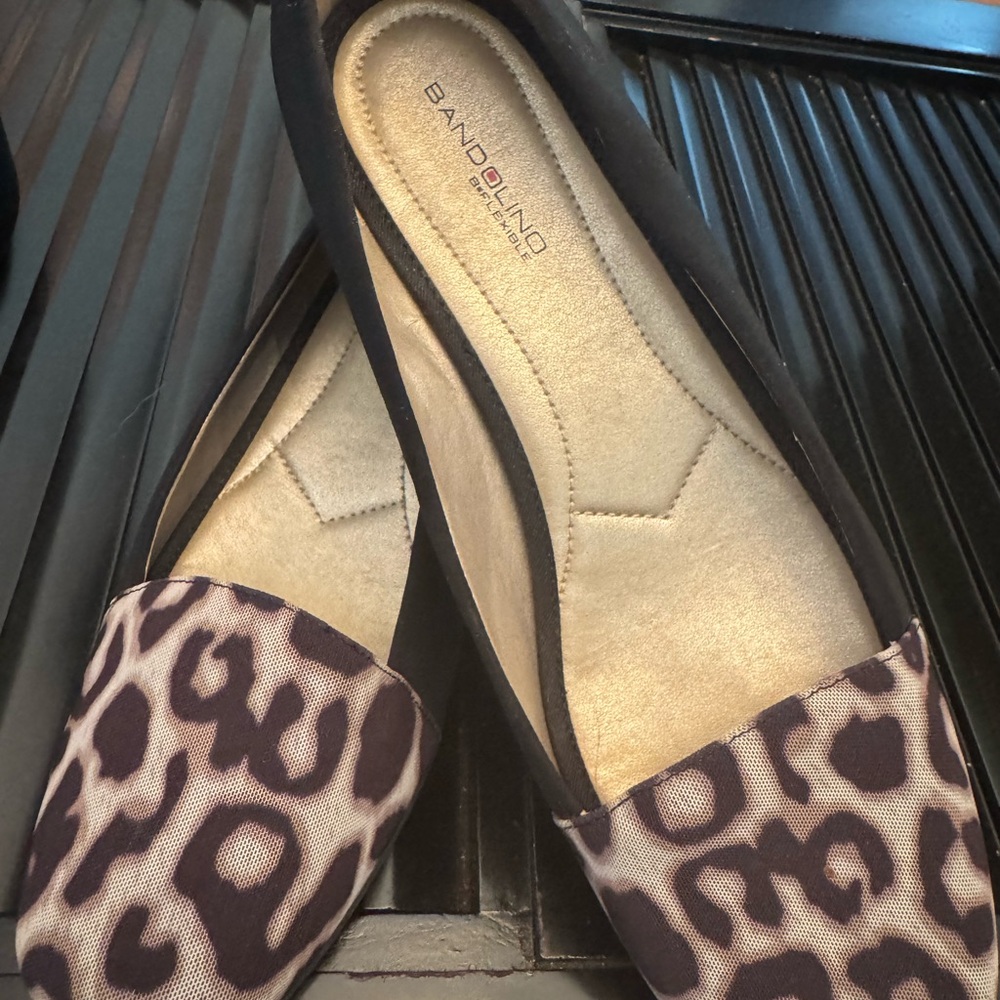 Bandolino Black and Brown Leopard Flats